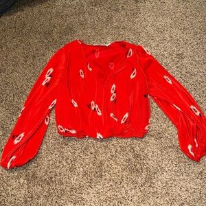 ASTR Red Patterned Women's Crop Top